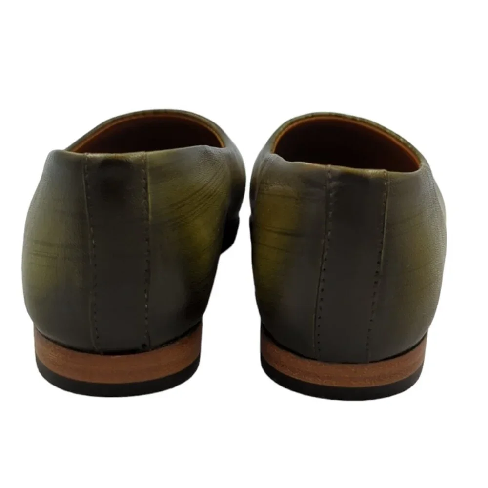 NIB Two Pretty Girls Handcrafted Green Leather Ballet Flats